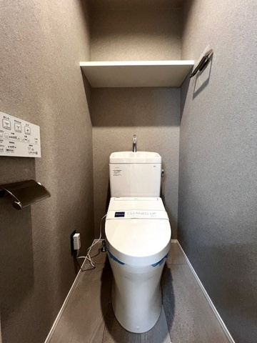 新品家具付きマンション広尾17(KaGood東京)のトイレ