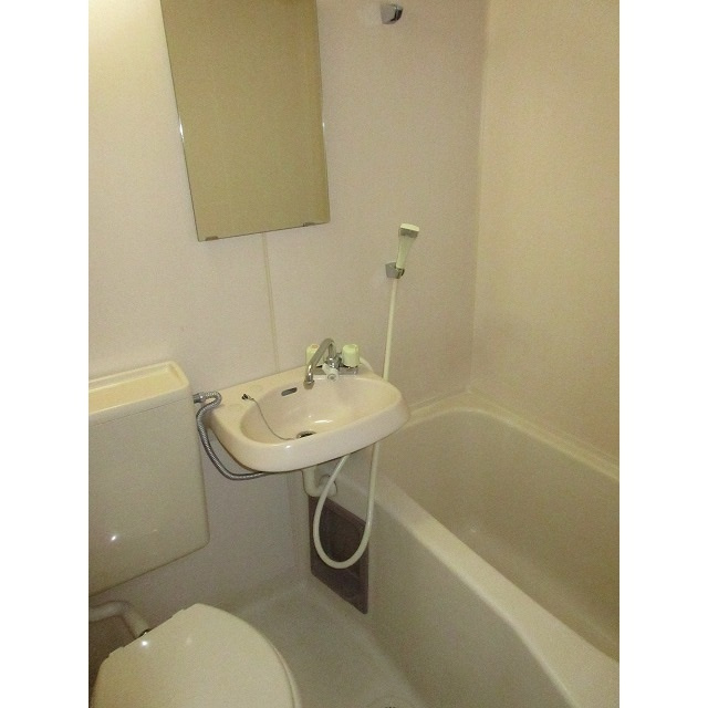 ディアコート町田の浴室|ユニットバス