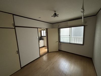 【洋室】 | セブンハイツ春日