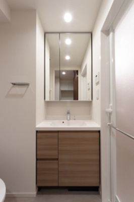 【洗面所】 | パークアクシス成増二丁目 | ※写真は同タイプ住戸です。