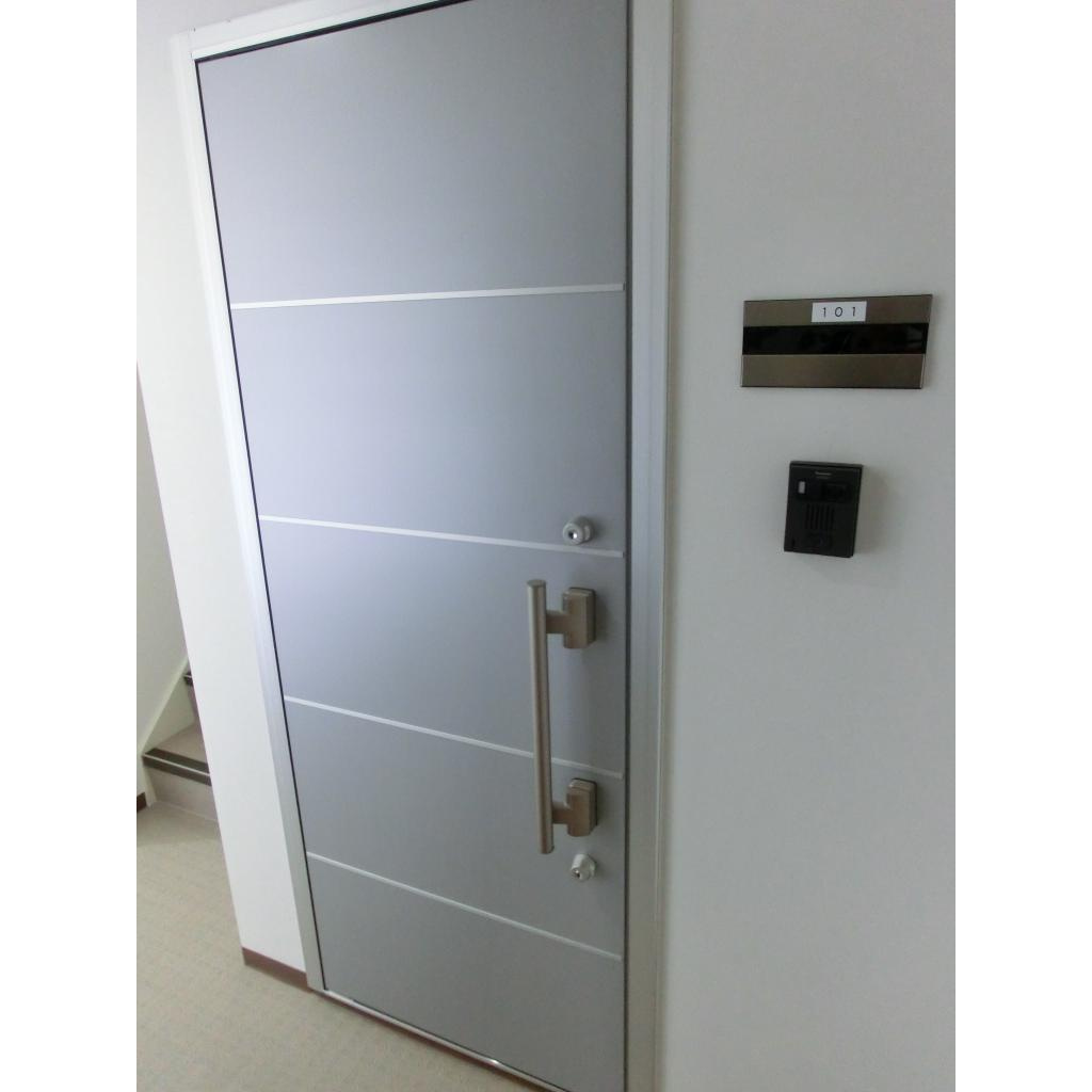 チッタ・デ・国府の玄関