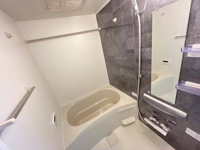 ルミエールⅡの浴室|バス