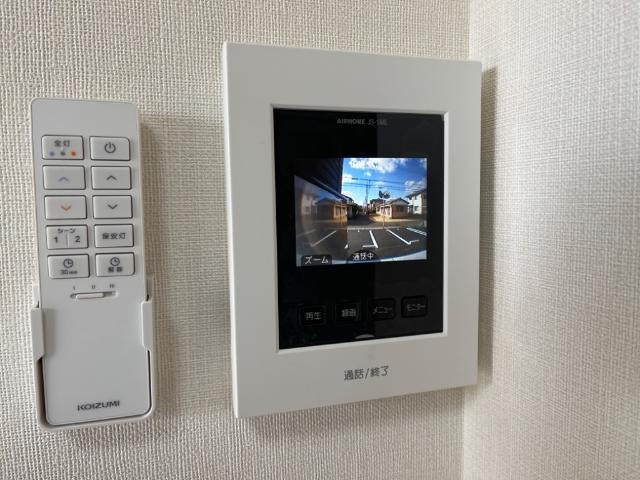 ルミエールⅡの内装|カメラ付インターホン