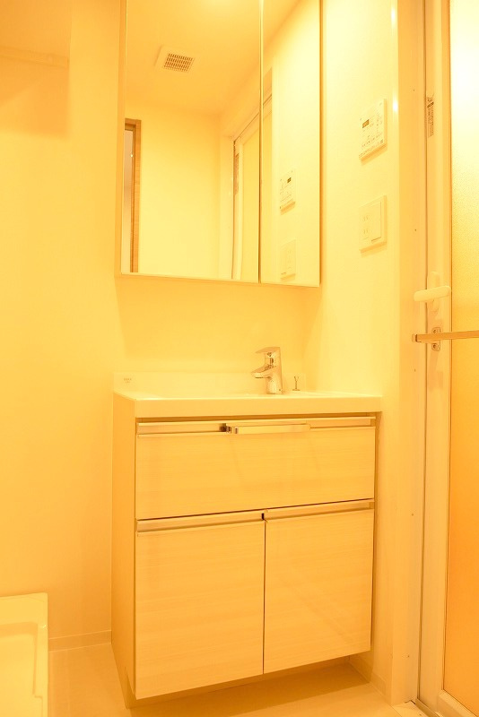 ＰＲＥＭＩＵＭ　ＣＵＢＥ　代々木上原の内装