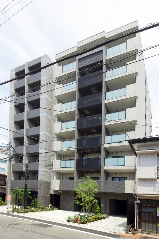 ジーベック東日暮里サウスの外観