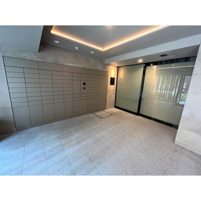 ザ・パークハビオ小石川のエントランス