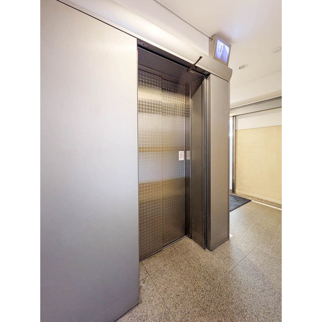 オーパスホームズ八丁堀のその他共用部分|エレベーター