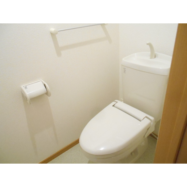 リバーサイドホヅミⅠのトイレ