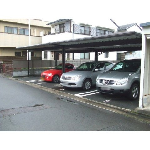 岐阜市高砂町４丁目の駐車場の外観