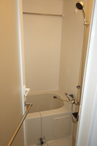 クレストコート中板橋の浴室