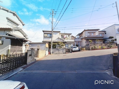 【前面道路含む現地写真】 | 戸建　魚住町西岡