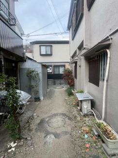 【前面道路含む現地写真】