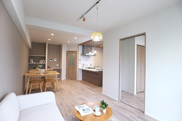 【居間・リビング】 | シャンティー永和　中古マンション