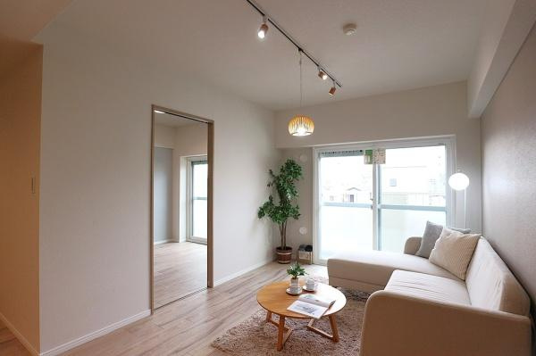 【居間・リビング】 | シャンティー永和　中古マンション