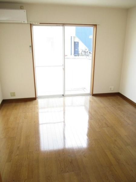 ｙフラットⅡの洋室