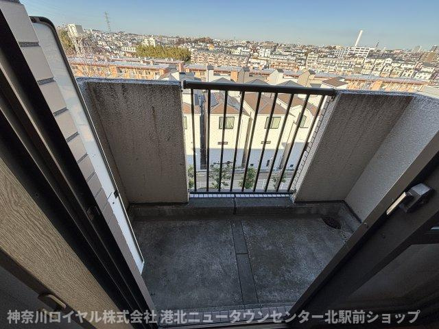 【バルコニー】