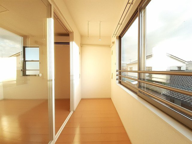 ココ　ウエストのその他