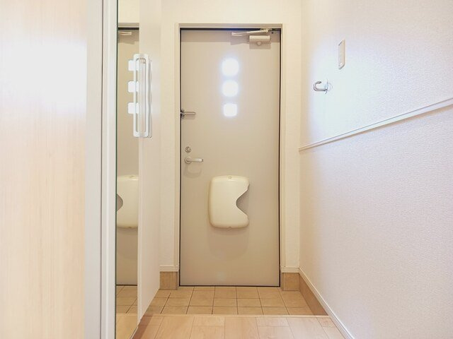 シェーナ　ドゥの玄関|明るい玄関です