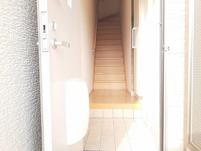 パイシス　Ｂの玄関|落ち着いた玄関です