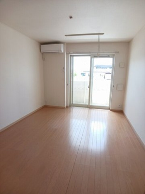 【居間・リビング】 | レストホーム大東