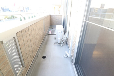 【バルコニー】 | リバーサイドヴィラ ハピネス | バルコニー