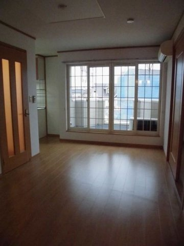 【居間・リビング】 | サンフラワー