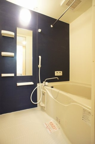 アンシャンテⅡの浴室