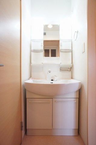 アンシャンテⅡの洗面所