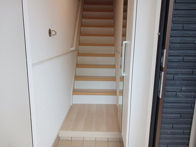 サニーレジデンスⅢの玄関