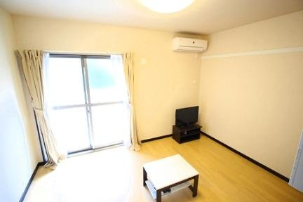 レオネクストグランステラの居間・リビング