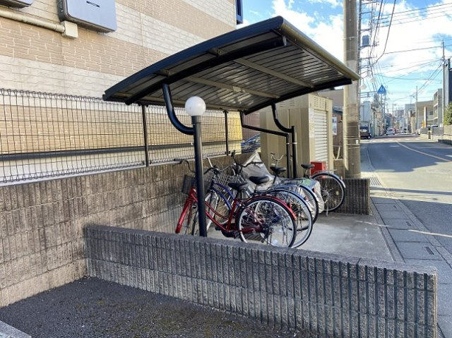 レオパレスストリートハウスのその他|駐輪場