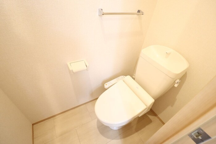 グランドゥール三笠山のトイレ|温水洗浄暖房便座