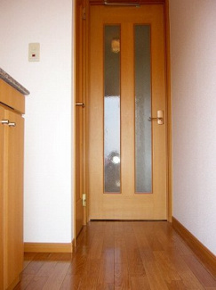 【玄関】 | ソール・オリエンスＢ | 明るい玄関です