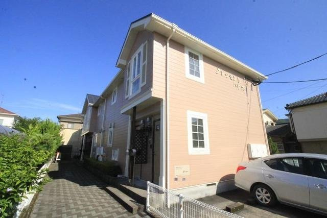 クレッセントハウス