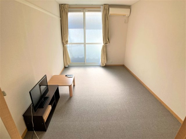 レオパレス武の居間・リビング|設備・使用は号室により異なる為、現況を優先いたします。