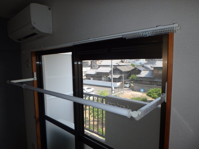 【設備】 | ＳＫマンション | 岡山市北区今　SKマンション　1K　室内物干し