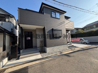 【外観】 | 神戸市垂水区南多聞台1丁目　新築戸建　仲介手数料無料！ | 落ち着いた雰囲気の外観です