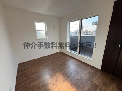 【洋室】 | 神戸市垂水区南多聞台1丁目　新築戸建　仲介手数料無料！ | 使い勝手のいい洋室です