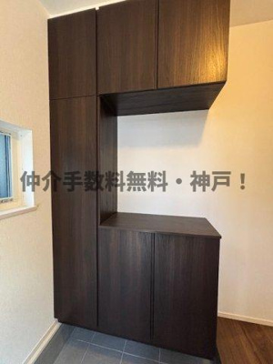 【玄関】 | 神戸市垂水区南多聞台1丁目　新築戸建　仲介手数料無料！ | ゆったりとした玄関です