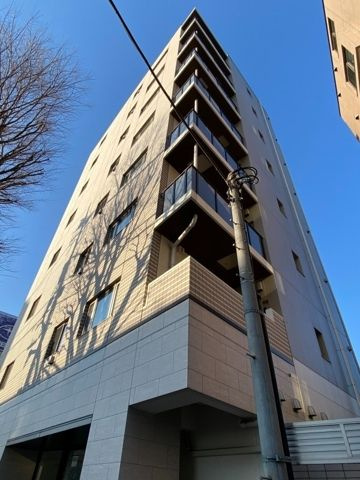 ロイジェント世田谷野沢の外観