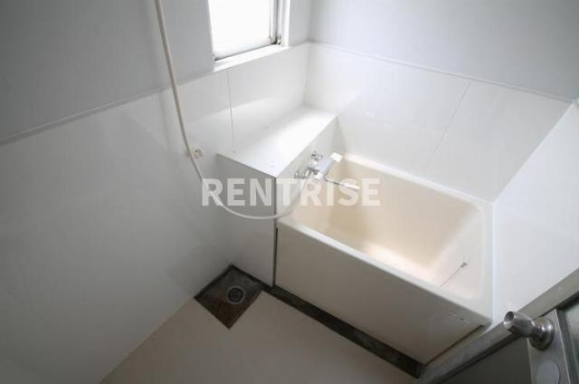 メゾンコメショーの浴室