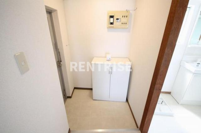 メゾンコメショーの玄関