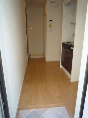 レジデンス下北沢の玄関