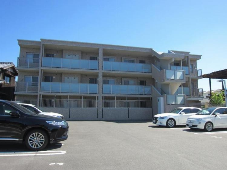 福岡市早良区田村３丁目の賃貸マンション