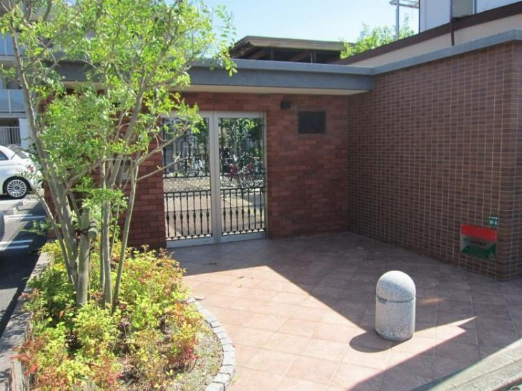 福岡市早良区田村３丁目の賃貸マンションのエントランス|エントランス写真