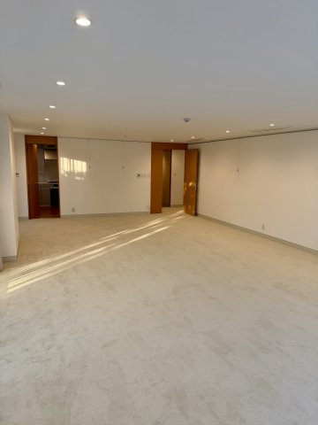 オリオールガーデンズ（AUREOLE GARDENS）の画像