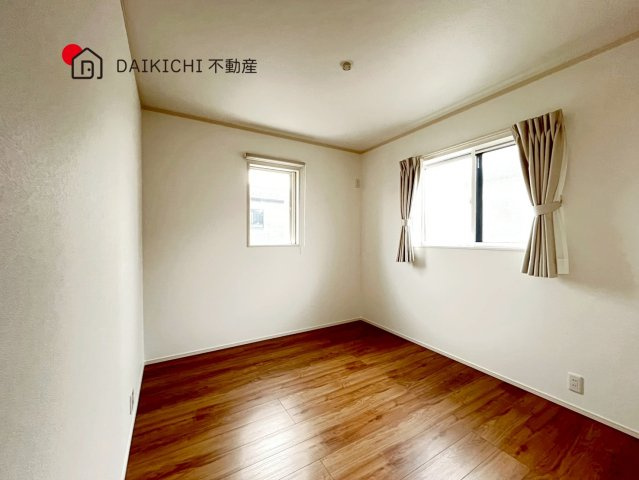 【寝室】 | 北本市本宿8丁目　中古戸建