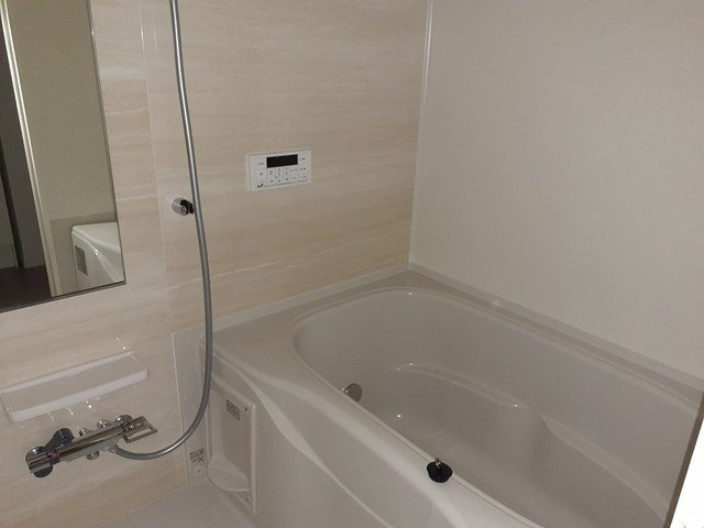 ボナール・アイリスの浴室