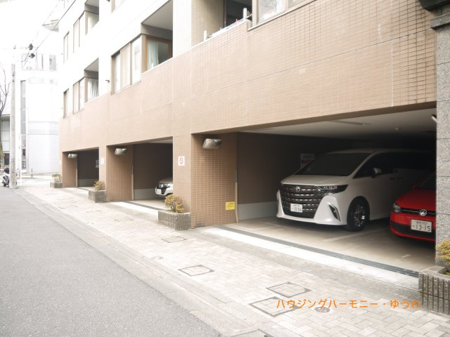 【駐車場】 | ルピナス王子駅前