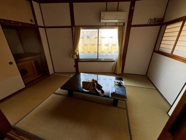 泉佐野市日根野　戸建の和室